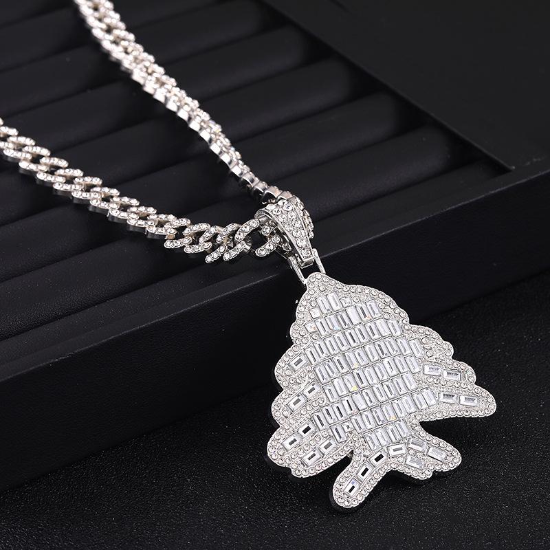 Goldener Hip-Hop-Weihnachtsbaum-Anhänger mit quadratischem Zirkon - Leichter Luxus, hochwertig galvanisierte Legierung.