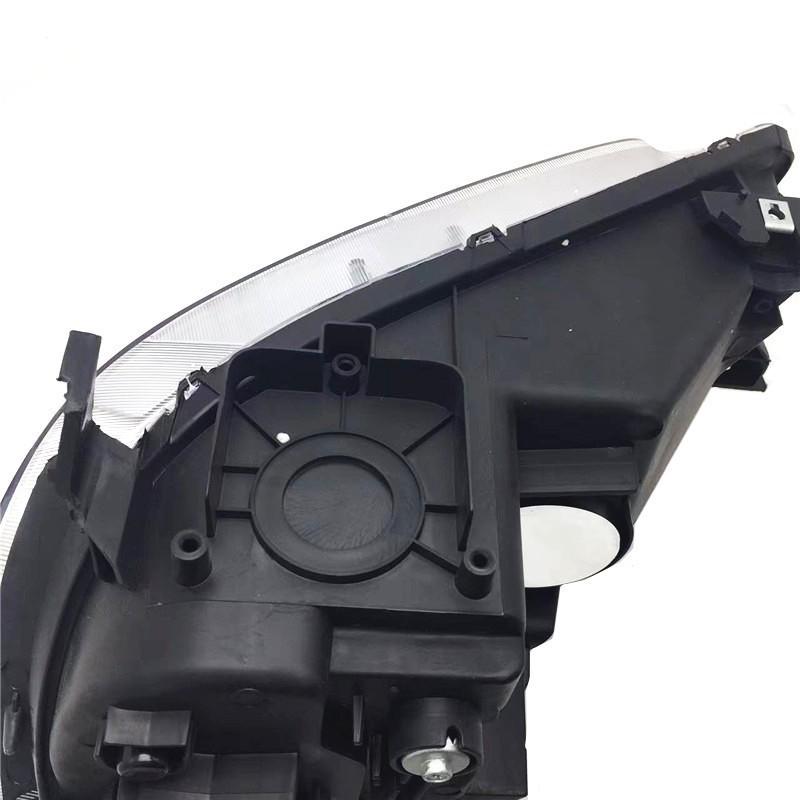 Compatible Headlight Half Assembly for 2005-2006 Honda CRV RD7 Front Lighting, Original.