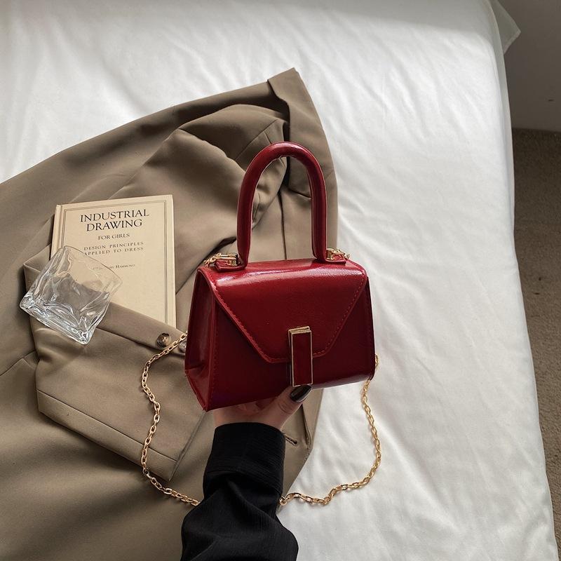 Chain Mini Exquisite Handbag Temperament Fashionable and Casual New Summer Solid Color Shoulder Messenger Bag