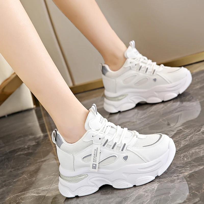 fashion Breathable Thick-soled Women's Sneakers Fashionable Lace-up Flat-soled Dad Shoes 2024 New Style Fashionable and Versatile