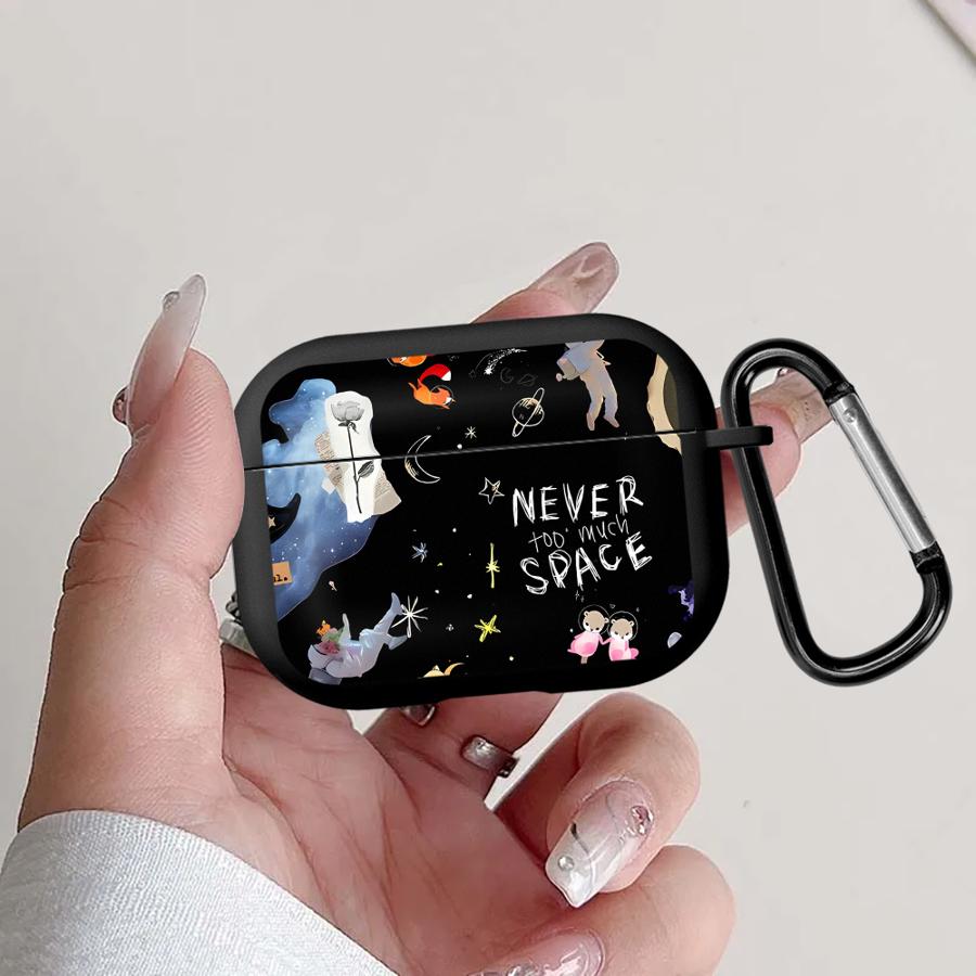 

Black Planet Astronaut Earphone Cases Cover Case For Airpods 1 4 Pro2 2 3 Pro3 Pro Airpods Pro