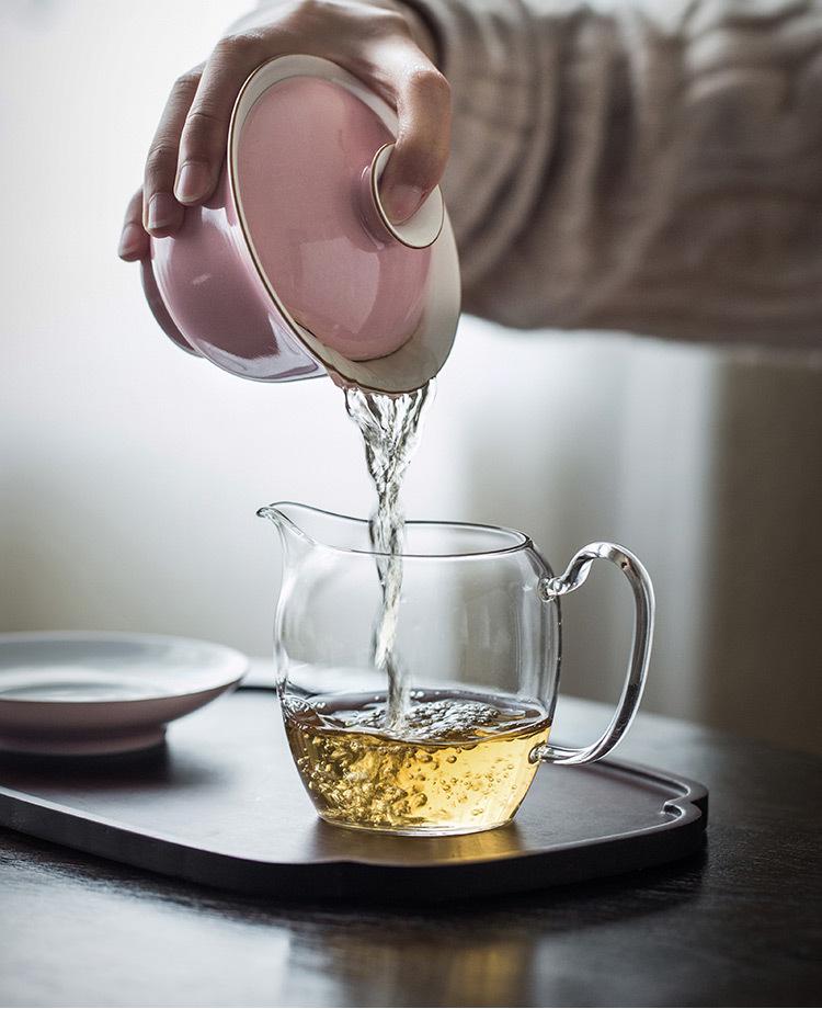 Japanese Thickened Transparent Gongdao Cup: Glass Side-Handle Serving Pitcher for Kung Fu Tea