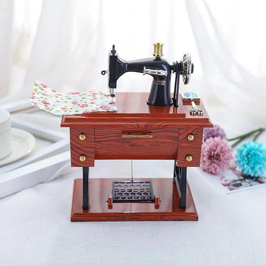 Sewing Machine Vintage Music Box Hand-Crank Decoration Music Box Matte Sewing Machine Ornament for Wedding Party Gathering Home