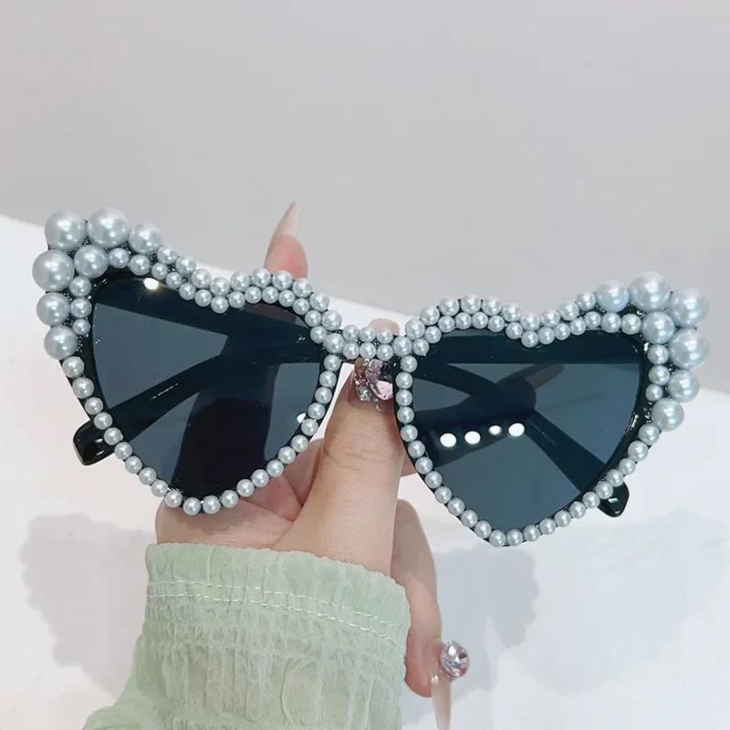 Heart Pearl Sunglasses Unisex Women UV400 Protection Fashion Trendy Eyewear Outdoor Beach Sun Shades Eyeglasses