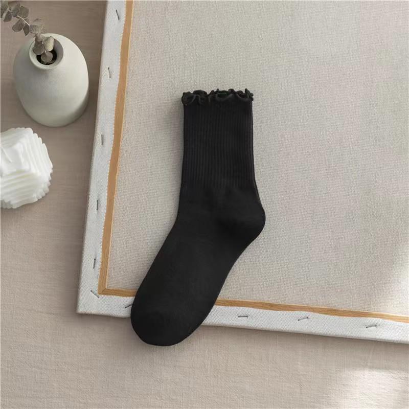 Lace-Edged Mid-Calf Socks: Four-Season Japanese-Style Solid Color Pile and Knee-High.