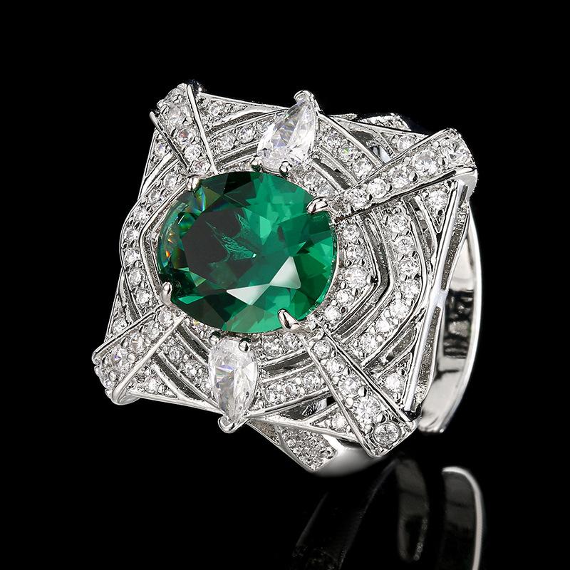 

Комплект Ожерелье Серьги Кольцо Ювелирные изделия Изумрудное Сокровище Высокий Вкус Женский