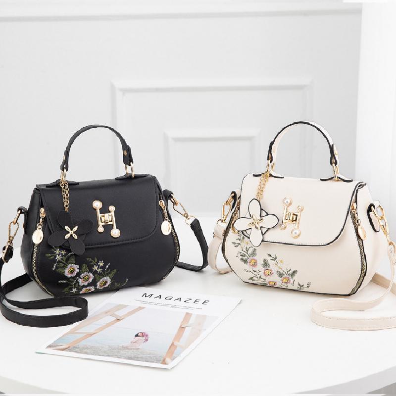 Material Pu Shoulder Bag Crossbody Underarm Bag Large Capacity Women Handbag