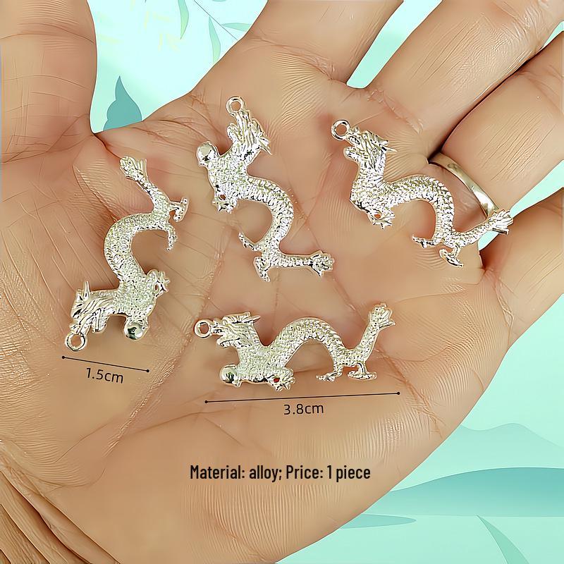 

Подвеска-шарм в виде золотого дракона - Гальванизированное серебро, летающий дракон, ювелирный аксессуар