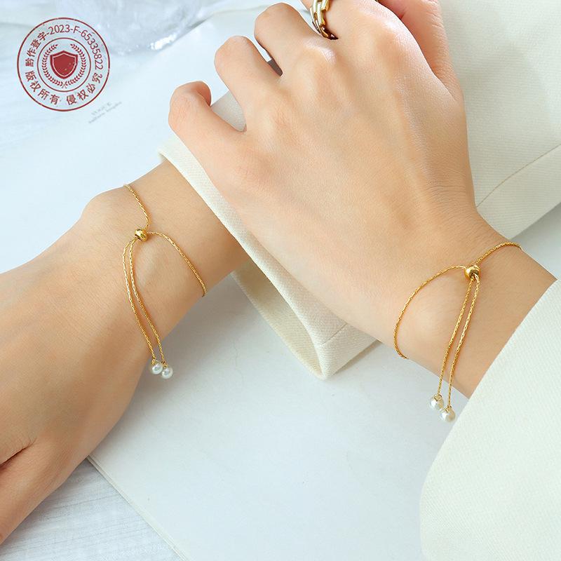 Trendy Imitation Pearl Necklace & Bracelet Jewelry Set - Niche Design Sense