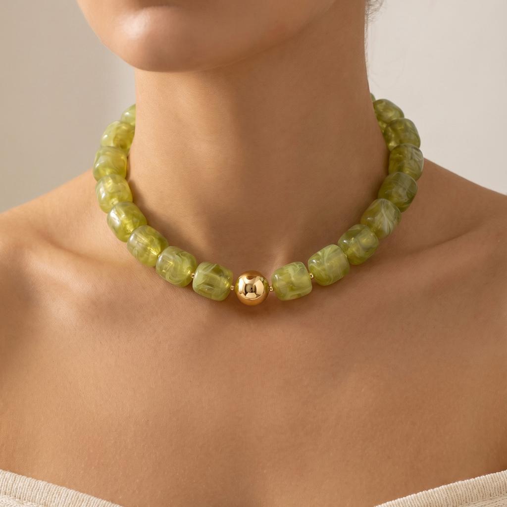 VNOX Bohemian Multicolor Resin Beaded Necklace for Women Trendy Exaggerate Beads Choker Necklaces Jewelry Holiday Beach Jewelry