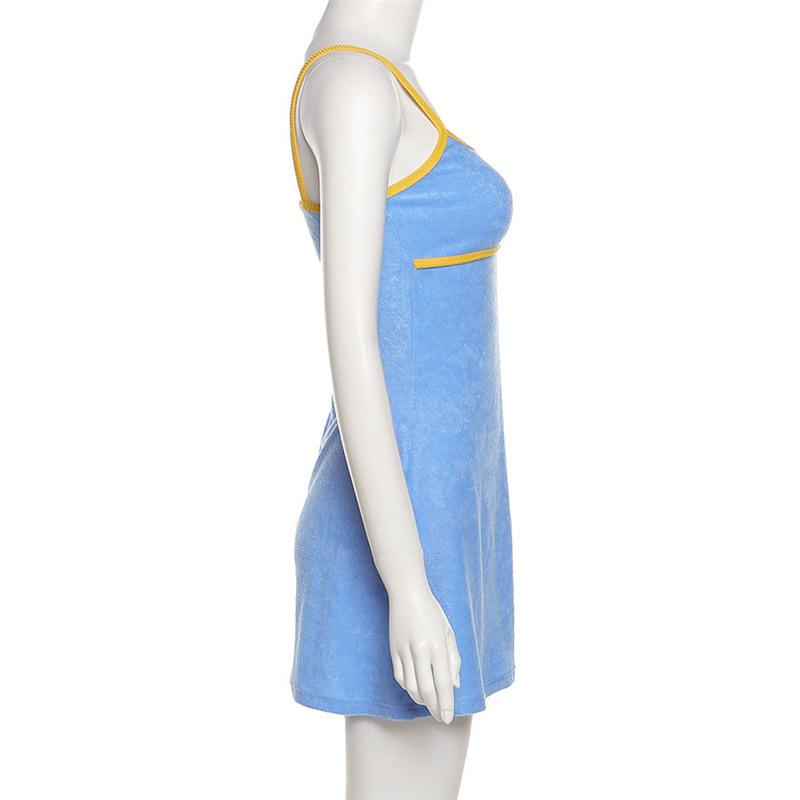 Y2K Evropský a americký módní trend pro ženy, jednobarevný podvazek, jednořadý límec, zavinuté hýždě, úzký střih a odpovídající šaty