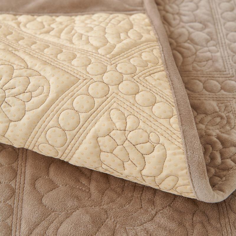 French Retro Plush Sofa Cushion Premium Embroidery New Autumn And Winter Non-Slip Seat Cushion Cover All-Inclusive Sofa Cover Towel Cover