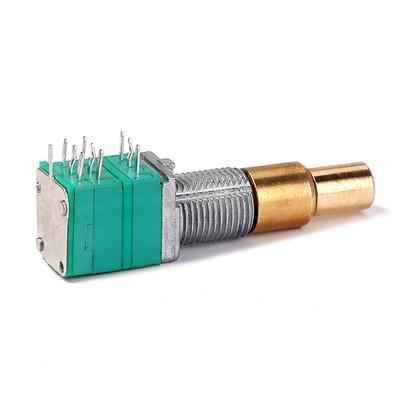 Potenciômetro com interruptor rotativo eixo serrilhado A504 + B103 + B103 para guitarra