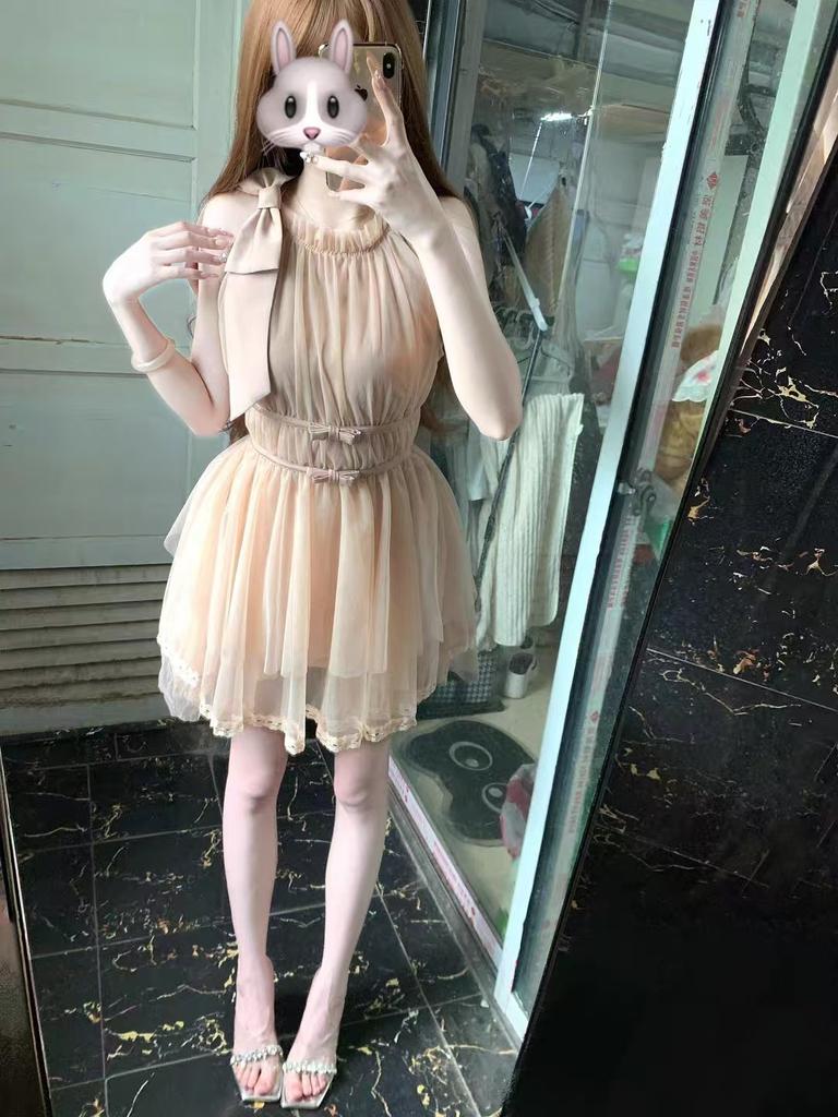 slightly drunk, pure desire to show the figure A-word short skirt irregular hem dress exquisite summer super beautiful sleeveless skirt