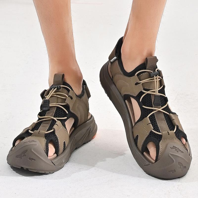 Fashion Men Vintage Style Casual Hollow Out Sandals Summer Handmade Mens Footwear Male New Fashion Beach Flats Outdoor Wading Aqua Shoes