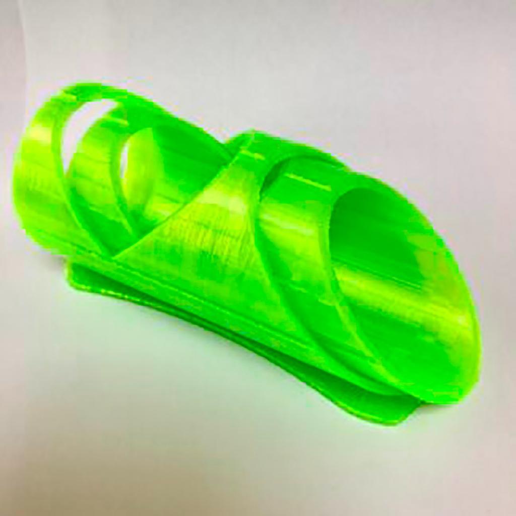 Der Originals Tube Lagger Pro ist ein schnelles und effektives Werkzeug, das für Isolierungen mit einer Wandstärke von 13 mm geeignet ist. 22 mm und 15 mm.