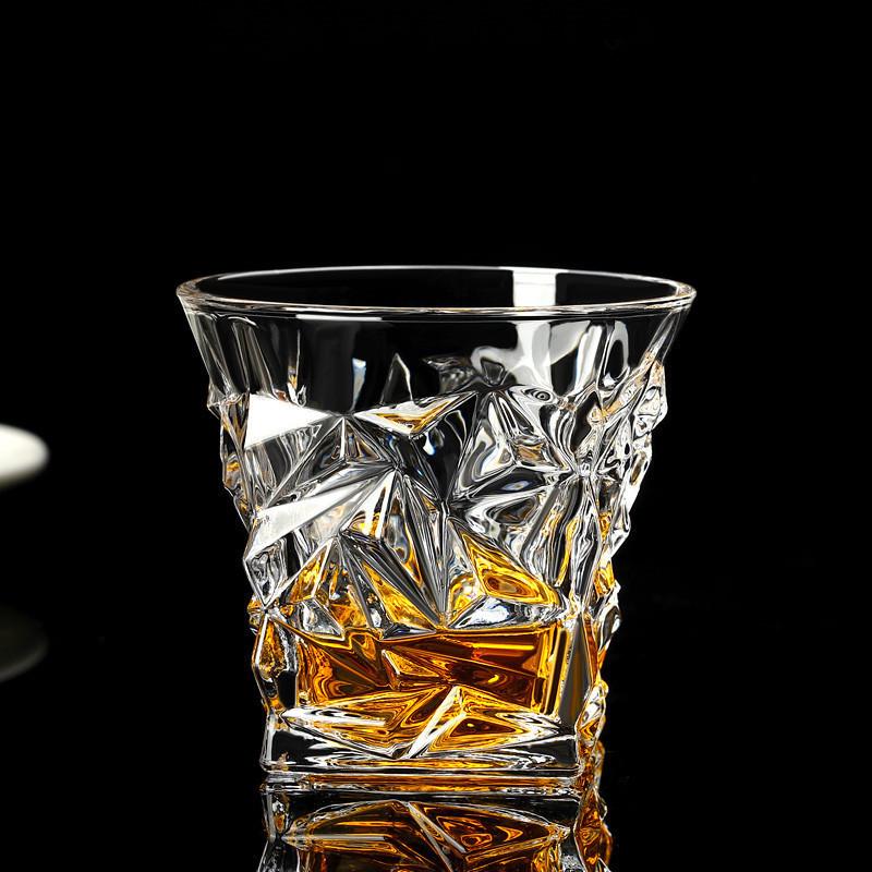 

Креативный стакан для виски для мужчин и женщин в барах, корейский, европейский, толстый хрустальный стакан для питьевой воды, сока, алкоголя, набор стаканов 1pcs