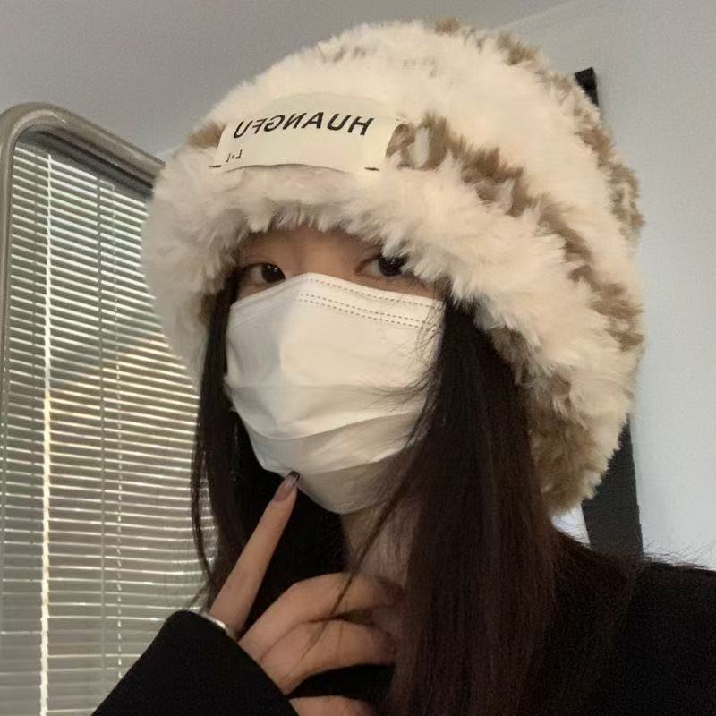 Cute bear wool hat women's winter plush warm fluffy autumn and winter big head circumference knitted hat