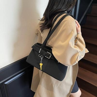 Niche Design Fashion Underarm Bag Women's Belt Buckle Handbag High Sense Versatile Personality Commuter Shoulder Bag