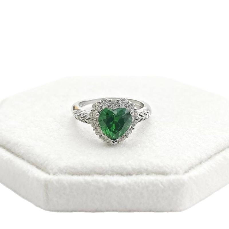 The Same Style Of Heart-Shaped Emerald And Zircon Ring Worn By Japanese And Korean Fashionable Female Celebrities Wedding Rings