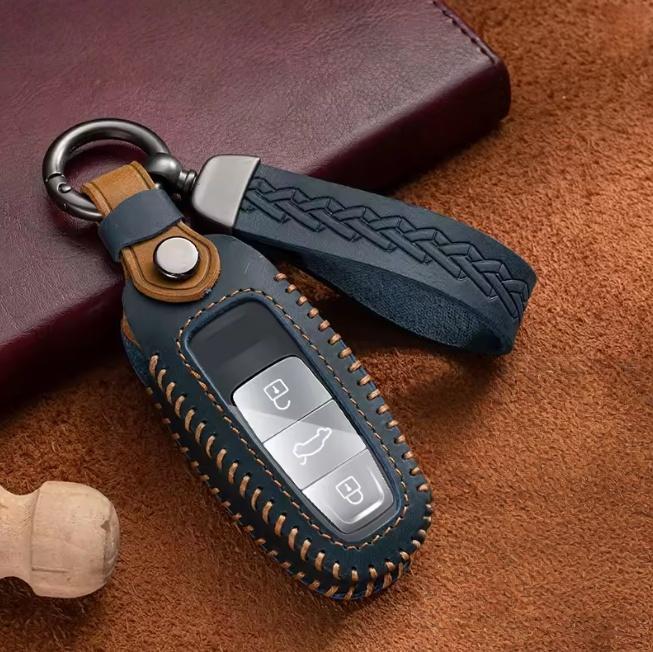 Leather Car Key Cover Case Holder Fob for A8 A7 A6 A4 A3 B9 C8 S7 4K D5 S8 Q7 Q8 SQ8 E-tron 2018 2019 2020 2021 Accessories