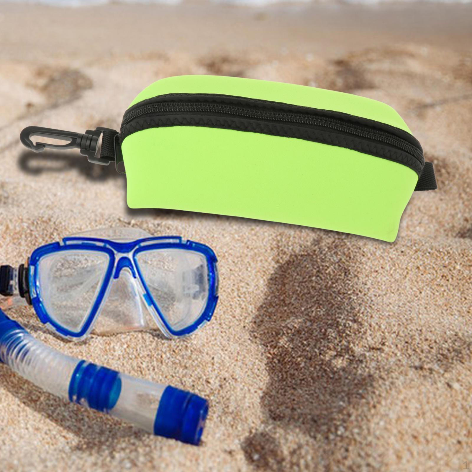 

Compact Case for Scuba Diving Glasses And Snorkel Gear