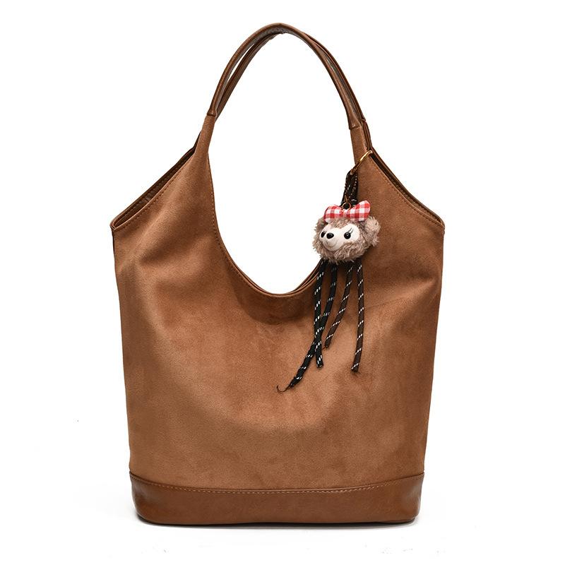 Casual commuting large-capacity bag women's new popular shoulder underarm bag versatile fashion portable tote bag