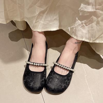Calzado para mujer – Zapatillas