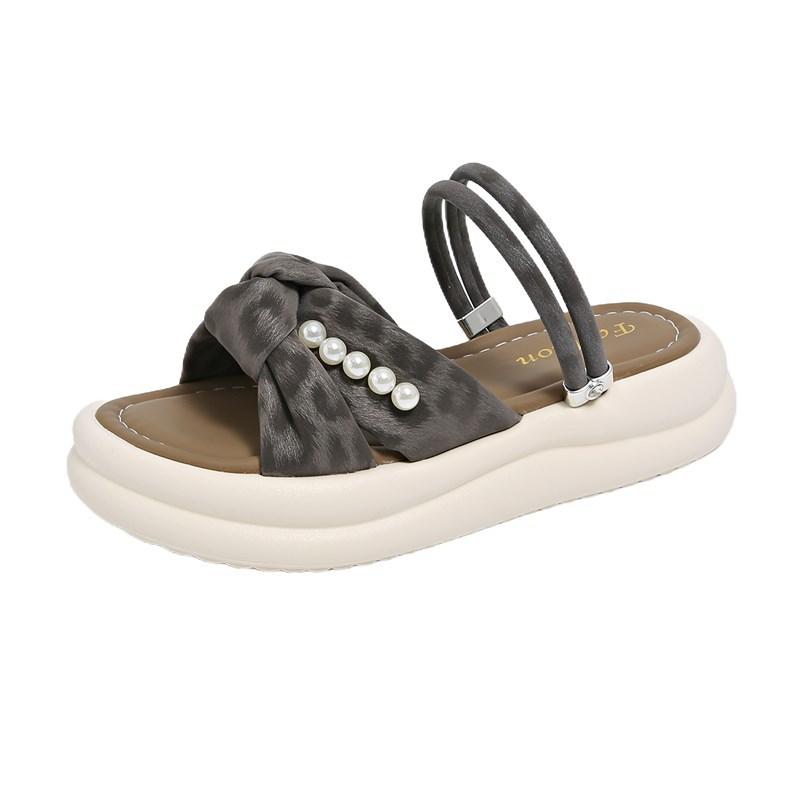 Popular Beautiful with Skirt Slippers Female Summer Wear 2025 New Versatile Fairy Style Two Wear Cool Slippers Beach Shoes