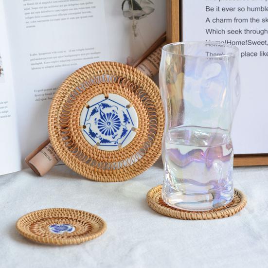 Handmade Rattan Coasters Heat Insulation Pads Kitchen Table Mats with Ceramic Inlay Decorative Placemats for Dining Room Bar
