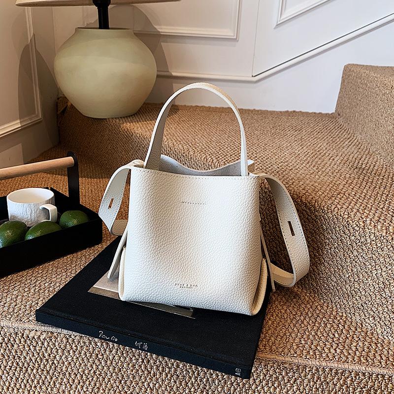 Lychee pattern handbag women's 2025 new trendy Korean niche bucket bag versatile ins shoulder messenger bag