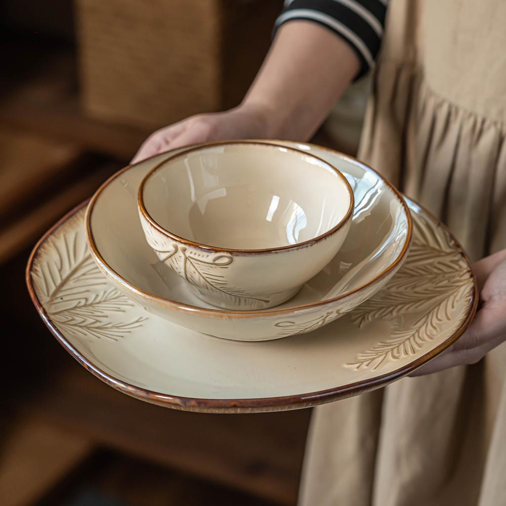 Beautiful Plates, Household High-Value Ceramic Large Plates, Retro Tableware Bowls, Special-Shaped Large Bowls, Salad Bowls, Ramen Bowls.