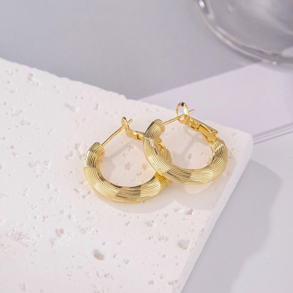 Cercei cu ac din argint 925: Cercei Stud & Hoop Versatili de Lux High-end pentru Navetă și Stil