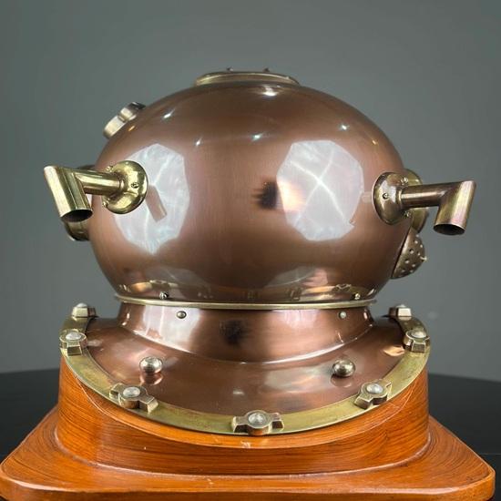45.72 Cm Commando Diving Helmet Deep Sea Scuba Diving Helmet with Wooden Base Marine Nautical Boston Gift Item