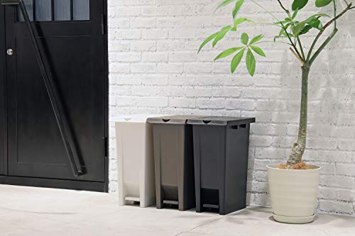 Pearl Metal, Made in Japan, Double-Door Trash Can, White, Pedal Pail #37, Captain Stag UW-1515, 37L