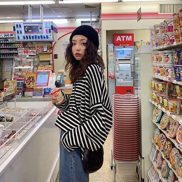 

Зимняя водолазка Pofulove, утепленный свитер для школьницы, корейский свободный цвет, одинаковый по цвету дикий трикотаж, топ S чёрный