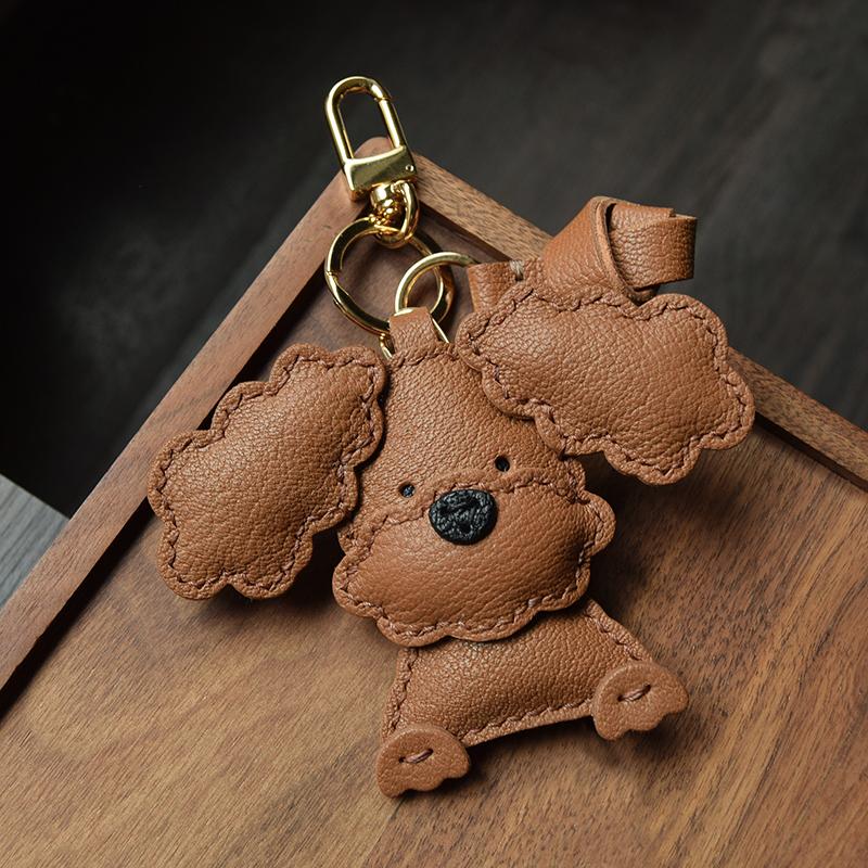 Handmade Leather Bag Charm Teddy Handmade Leather Car Key Bag Pendant Rearview Mirror Pendant Cute Simple Gift Birthday Gift