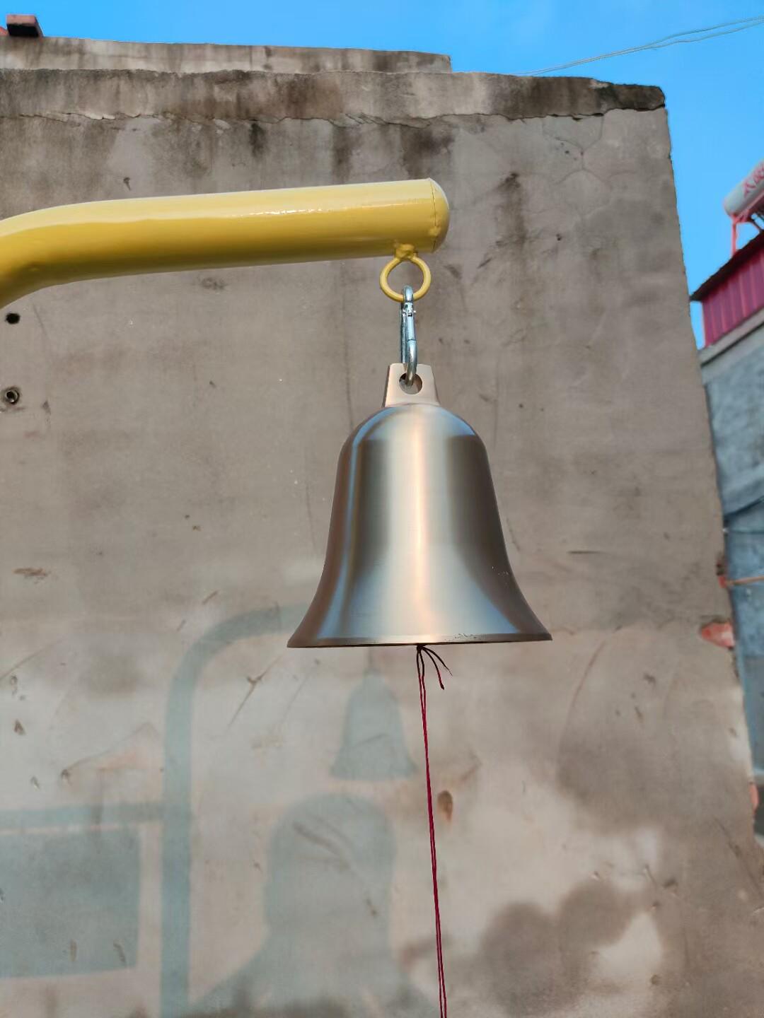 Athletics Finish Bronze Bell & Lap Counter with Hand-Pushed Scoreboard