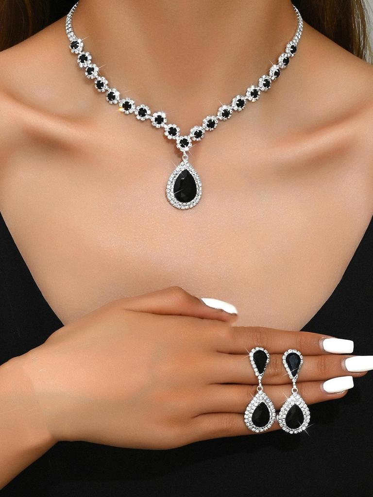 Bridal Crystal Jewelry Set: Versatile Necklace & Earrings