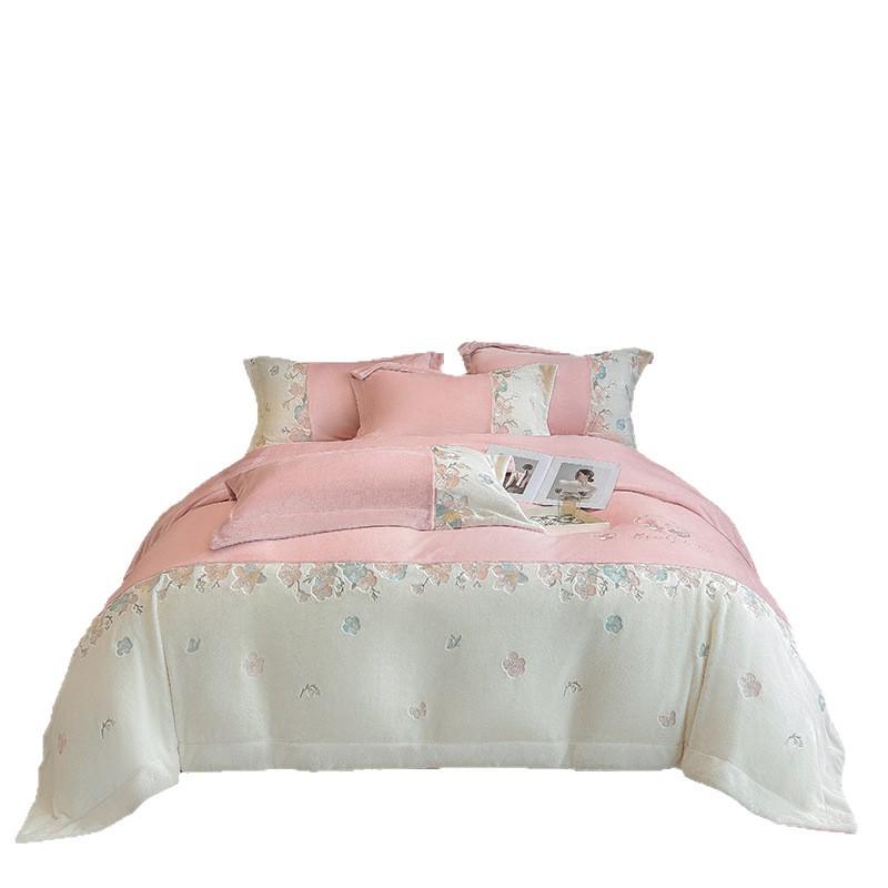 Embroidered Extra Thick Milk Velvet Four-Piece Winter Bedding Set—Duvet & Fitted Sheet, Full Matte Double Color