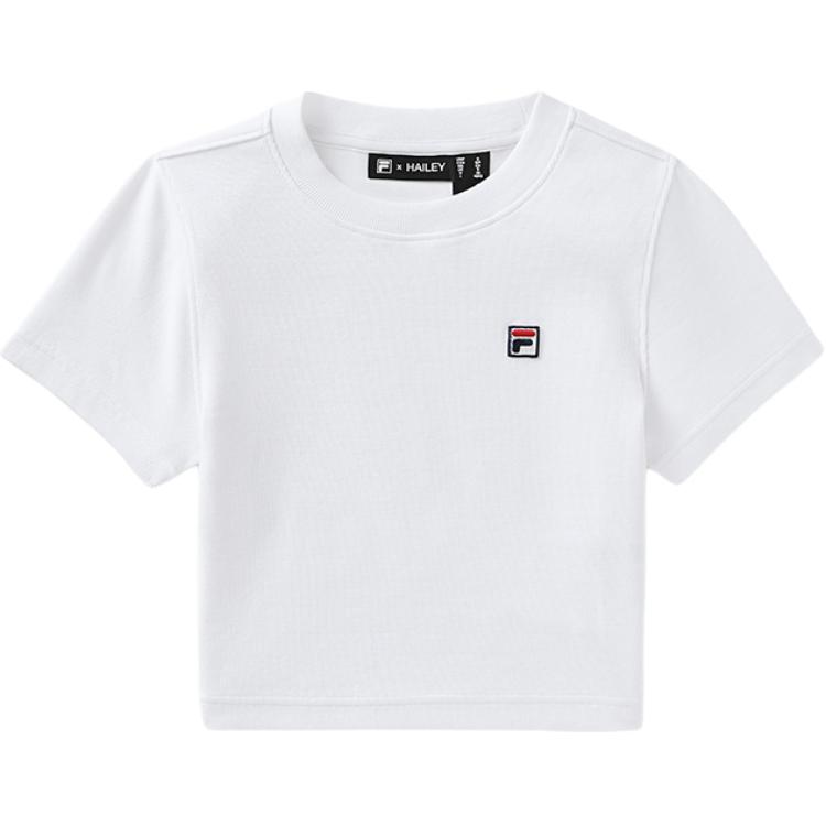 

FILA x Хейли Коллаборация Простая Универсальная Удобная Короткий Рукав Теннисная Рубашка Женские Топы Белый A71W523101F-WT L