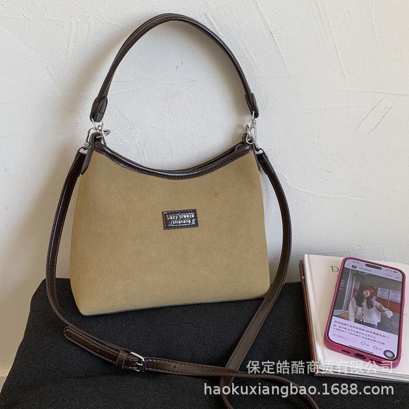 Frosted retro bag women's large capacity 2025 new autumn and winter casual messenger bag niche shoulder underarm bucket bag