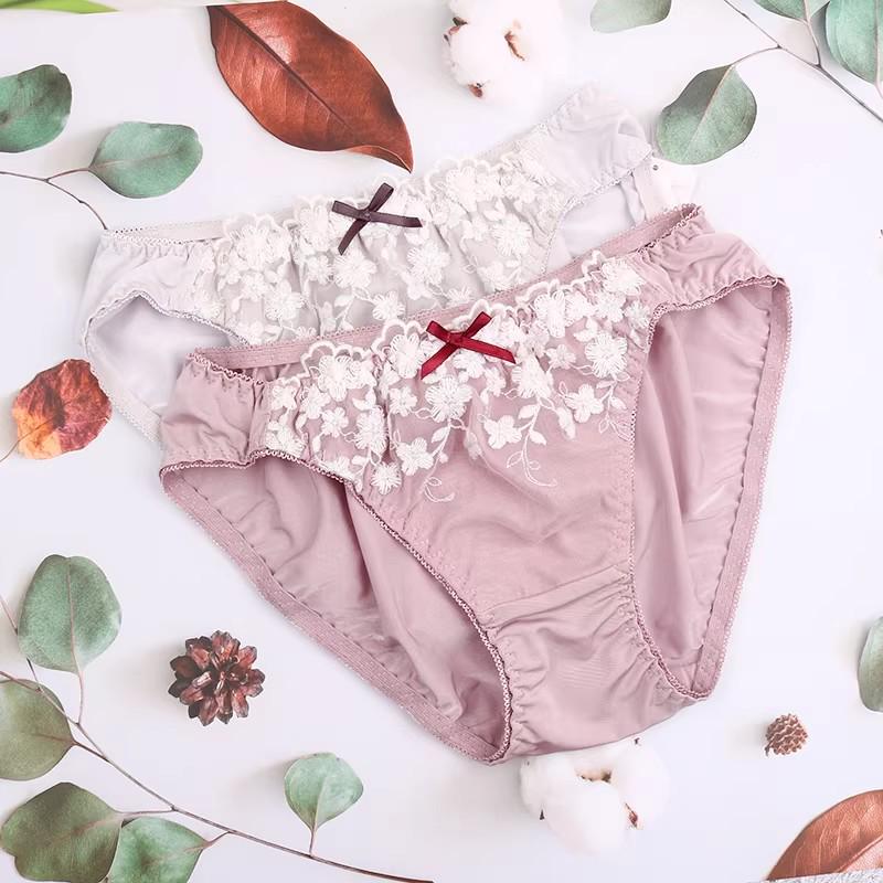 

Распродажа Женские кружевные стринги с низкой посадкой - Нижнее белье с вышивкой в японском стиле M (95-105 jin) розовый