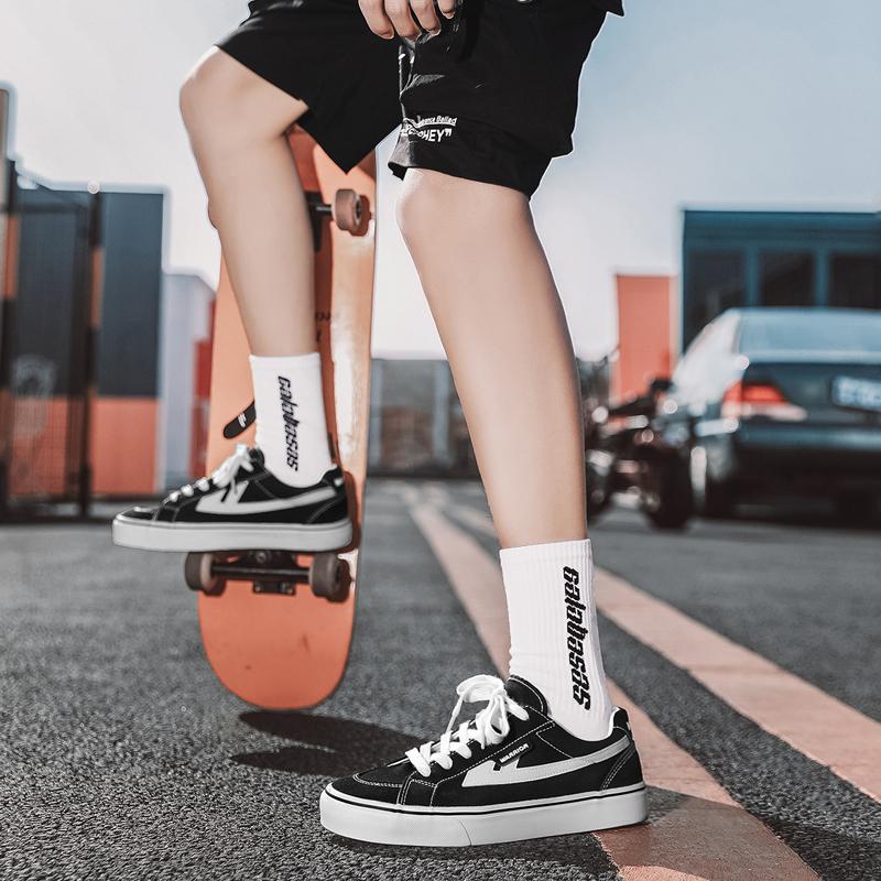 Warrior Simple Versatile Youth Campus Fashion Trend Daily Commuting Durable Balanced Lightweight Low-Top Skate Shoes Unisex Sneaker WXY-Q705HJ05
