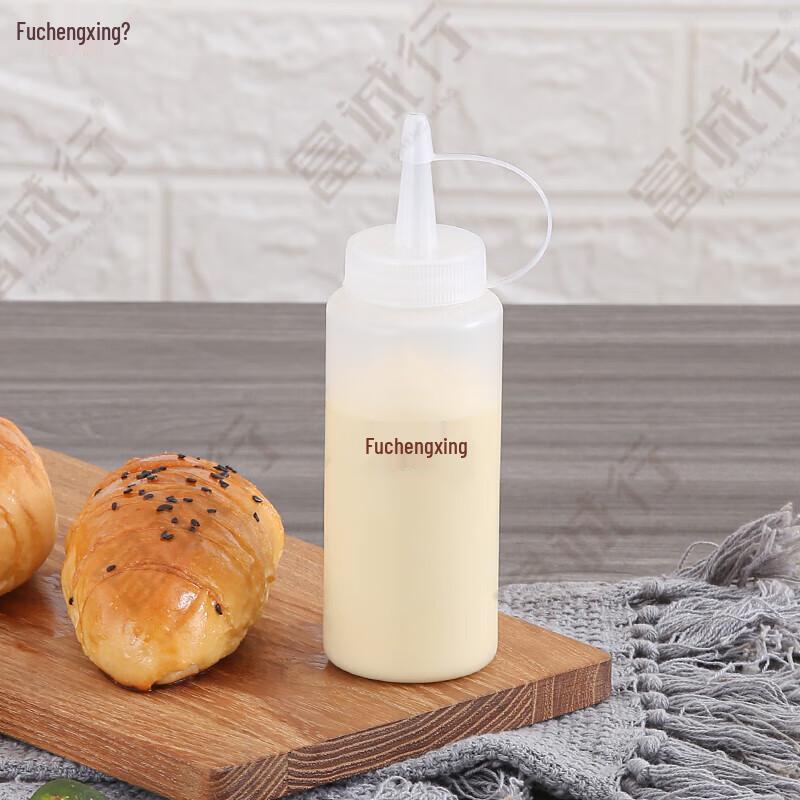 

Fu Cheng Hang 13 oz PE Squeeze Bottle