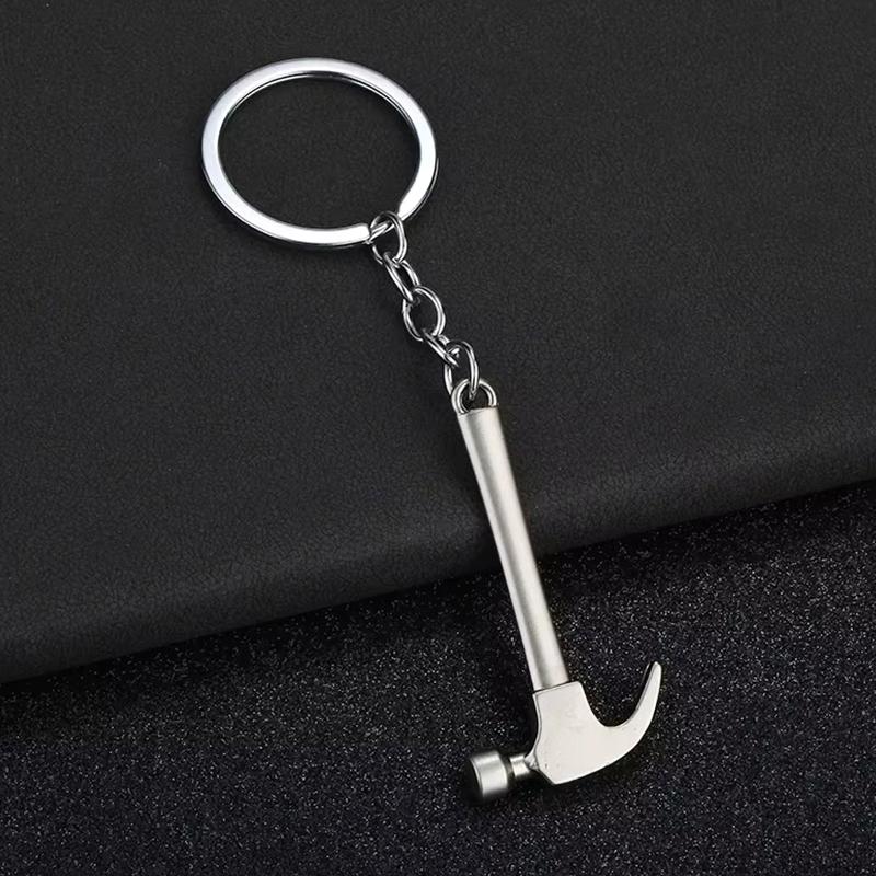1Pc/5Pcs Key Pendant Key Zinc Alloy Keychain Outdoor Keychain Car Simulation Tool Keychain Backpack Security Fob Design