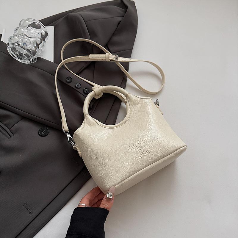 Popular Fashion Bag Women's Handbag 2025 New Messenger Bag Bucket Bag High-end Texture Simple Temperament Bag