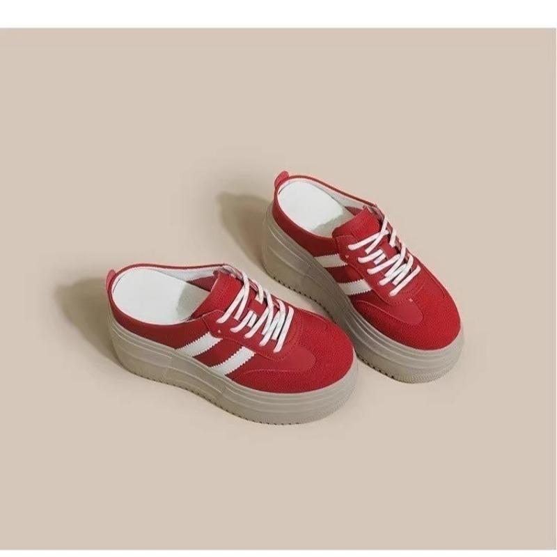 The small person has an inner height of 9cm, a red bag head and half slippers, and women wear thick-soled lazy people with one foot and casual shoes.