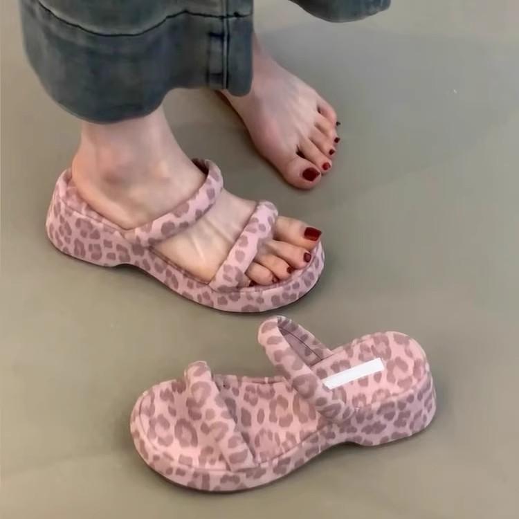 Sheepskin Version~ Niche Thick Bottom One-word Drag Women's Retro Pink Leopard Print Outer Wear Slippers Temperament Increase Muffin Sandals