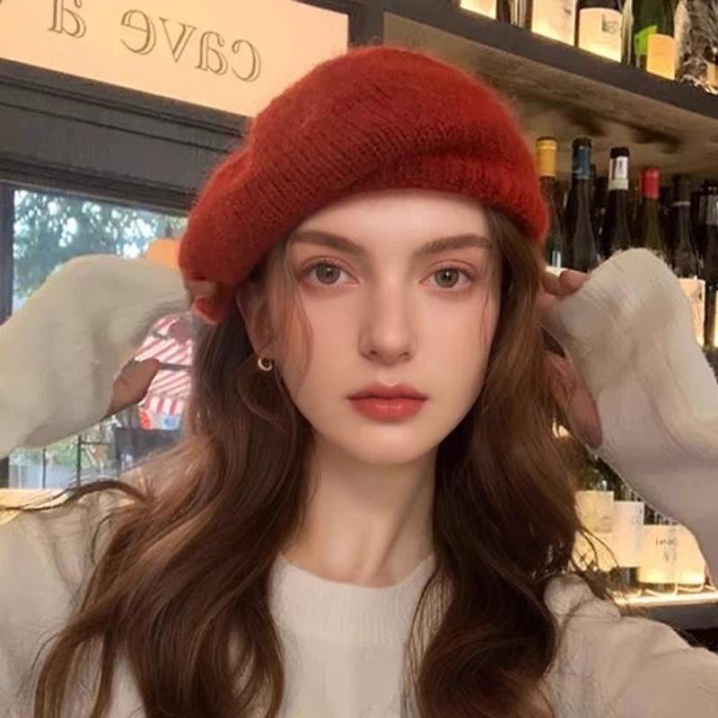 1Pieces Autumn And Winter Knitted Beret For Women Korean Style All-match Retro Painter Hat Mountaineering Hat Christmas Gifts